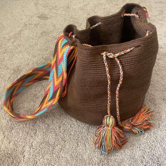 Artesan Woven Crossbody bag - Picture 3 of 6